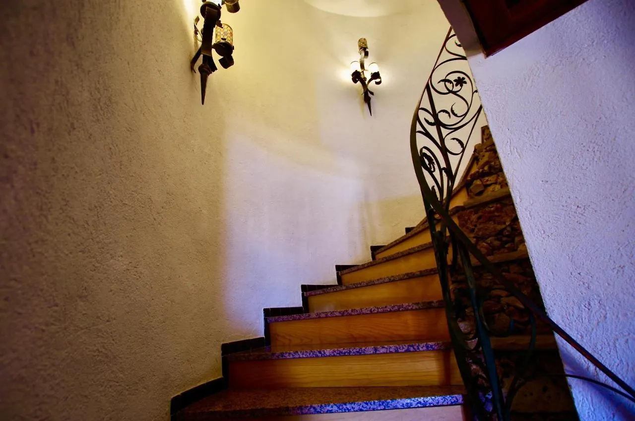 V&V Lloret: Mediterranean Villa with Panoramic Sea Views Lloret de Mar