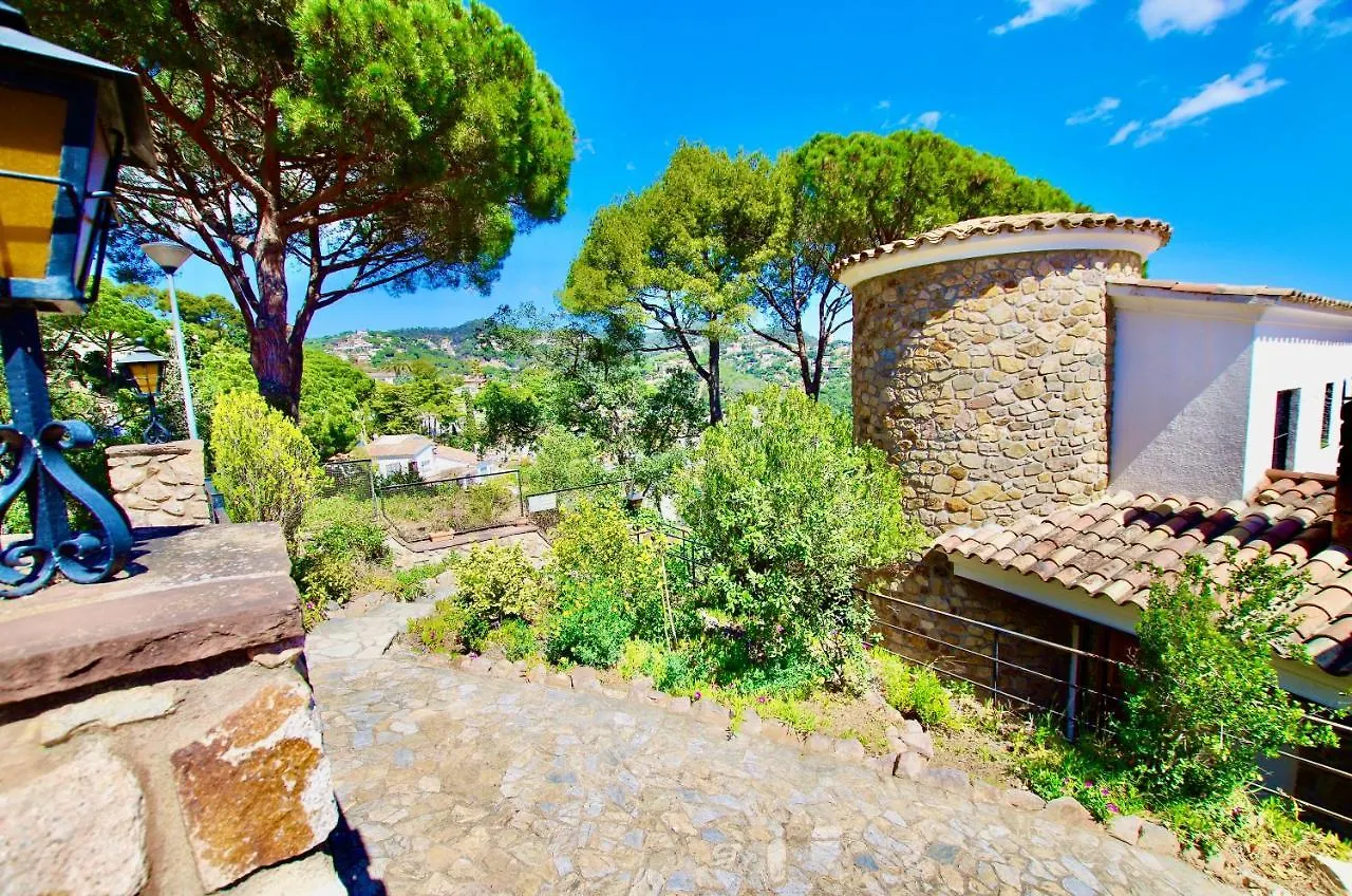 V&V Lloret: Mediterranean Villa with Panoramic Sea Views Lloret de Mar 0*,  Spain